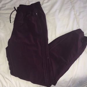 lululemon joggers
